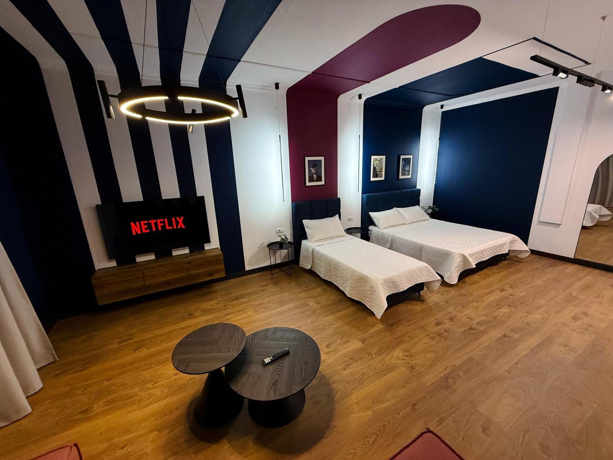 Tirana Days Free Parking Apartment Room photo